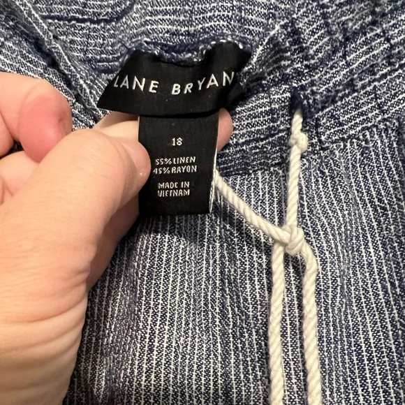 Lane Bryant 18 chambray pants. Elastic waist. - Picture 4 of 5
